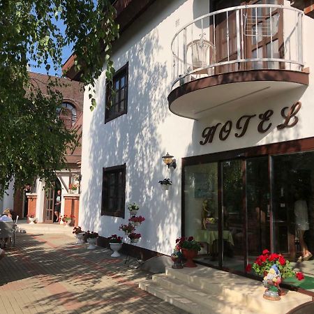 Karikas Hotel Hajdúszoboszló Exterior foto