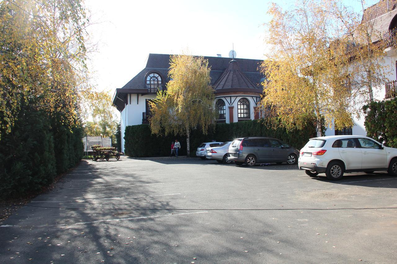 Karikas Hotel Hajdúszoboszló Exterior foto